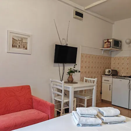 アパート Central Apartment Dubrovnik *